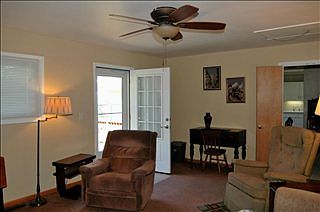 5th image of 1839 Woodmont Dr