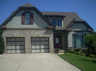 20 Creekview Dr SE, Cartersville, GA 30120