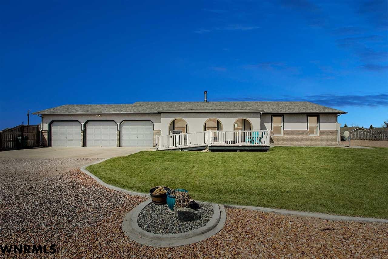 3817 Jefferson St, Torrington, WY 82240 Zillow