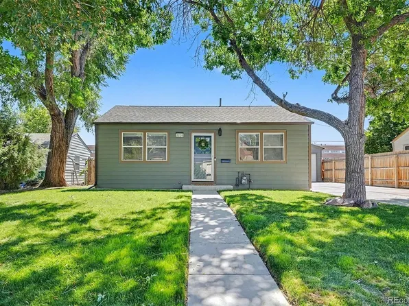 2210 S Hooker Way, Denver, CO 80219