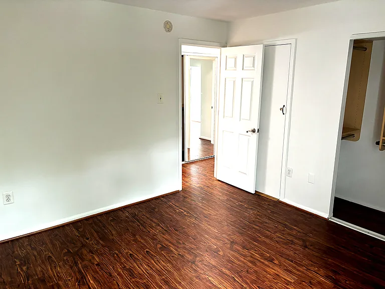 700 7th St SW #607 — Photo 16