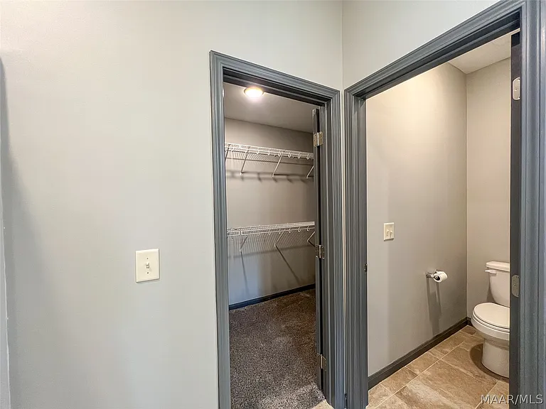 583 Sunset Dr — Photo 13