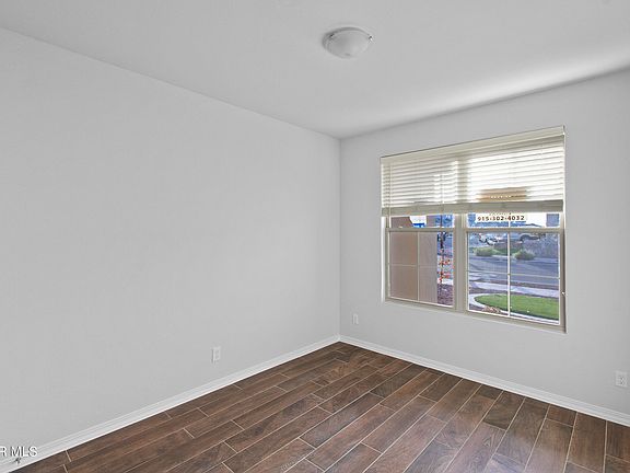 5th image of 544 Paseo Musical St
