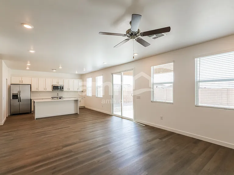 9559 E Friedel Dr — Photo 7