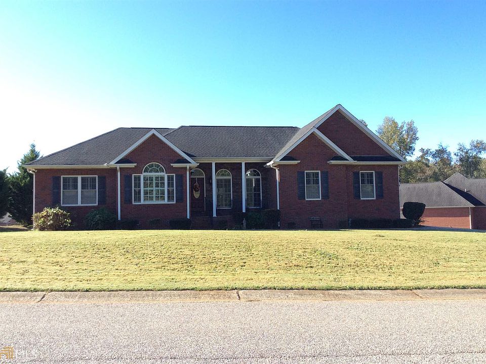 1st image of 135 Stonebrook Pl Lot 13