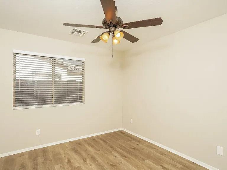 15809 W Pima St — Photo 7