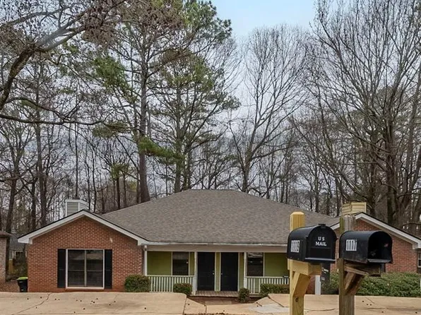 1119 Summer Brook Rd, Atlanta, GA 30349