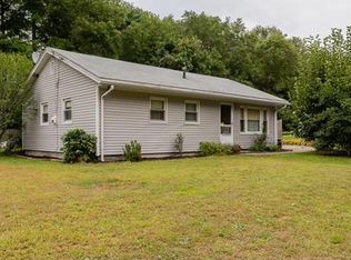 132 Beech St, Rockland, MA 02370