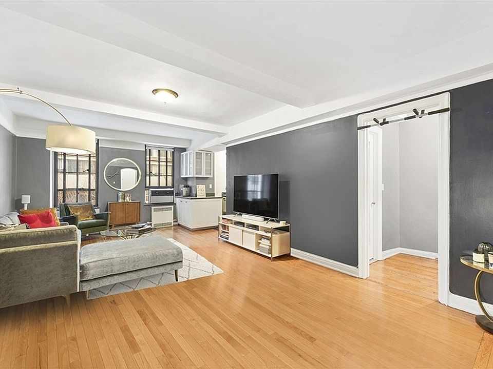 1st image of 333 W 56th St APT 2G