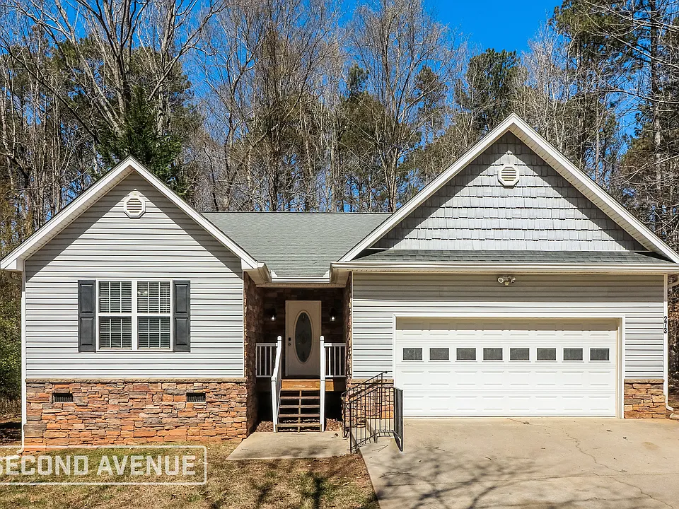 273 Patriot Dr
