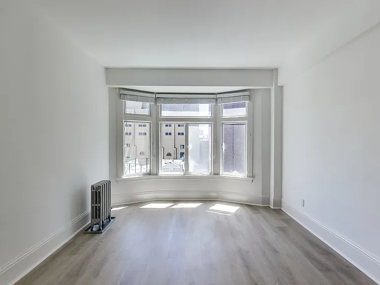 320 Turk — Photo 10
