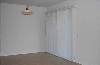 5th image of 132 Riverwalk Cir