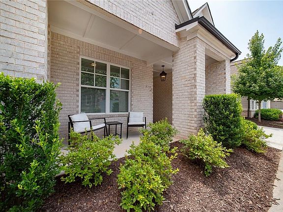 2nd image of 111 Ivey Way