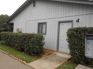 2601 Oxford Rd, Redding, CA 96002