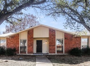 7522 Christie Ln, Dallas, TX 75249