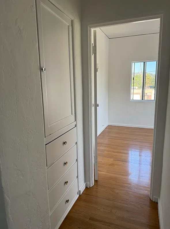 27 E Montana St — Photo 1