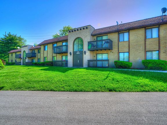 4th image of 109 Sugar Pine Ln APT E