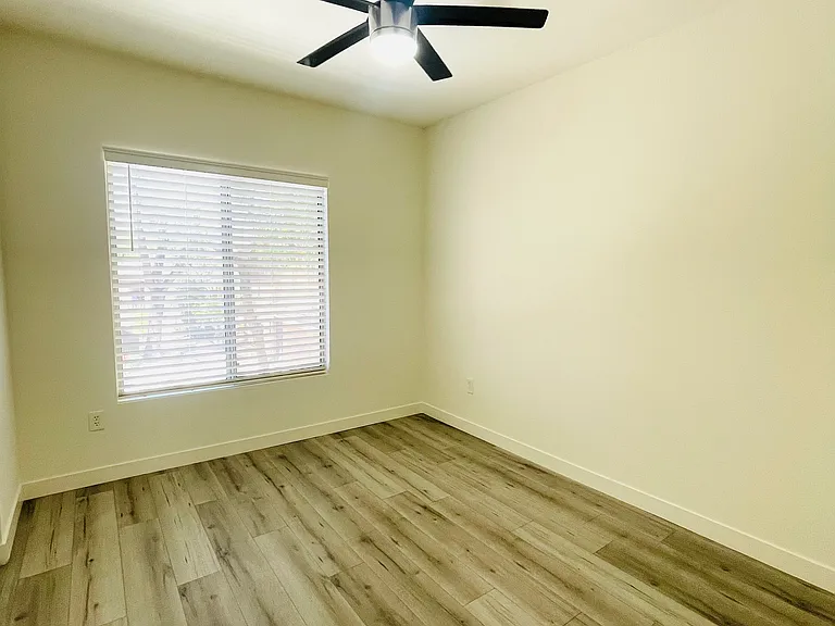 1411 E Orangewood Ave #205 — Photo 5