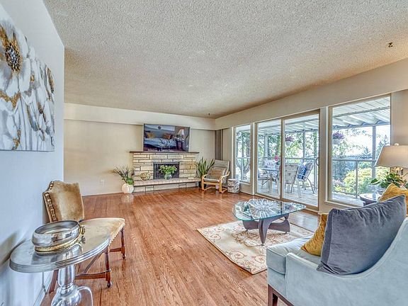 3rd image of 5296 Ranger Ave #2010