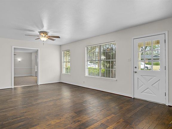5th image of 3231 S Keaton Ave