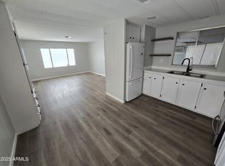 918 S Evangeline Ave, Mesa, AZ 85208