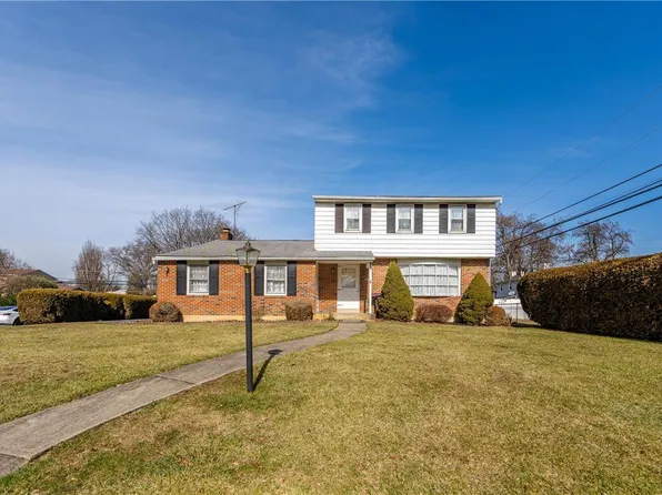 2417 Green Acres Dr, Allentown, PA 18103