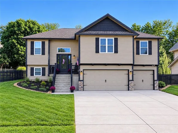 15335 NW 131st St, Platte City, MO 64079