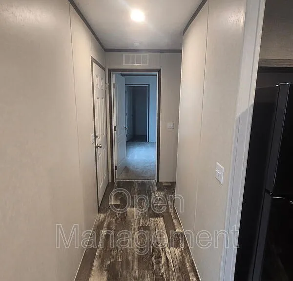 511 E 1st St #72 — Photo 12