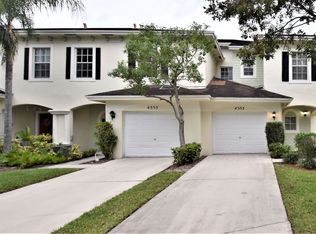 4353 Emerald Vis, Lake Worth, FL 33461