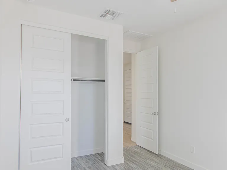 36610 W Mediterranean Way — Photo 15