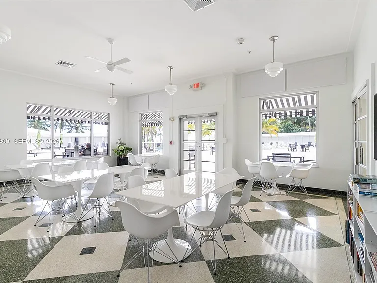 4925 Collins Ave #5F — Photo 36