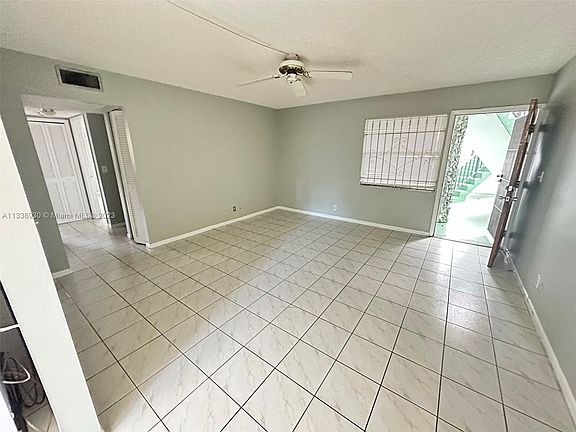 4th image of 230 SW 1st St #G-3