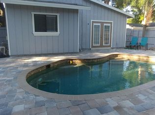 3936 Sunniland St, Sarasota, FL 34233