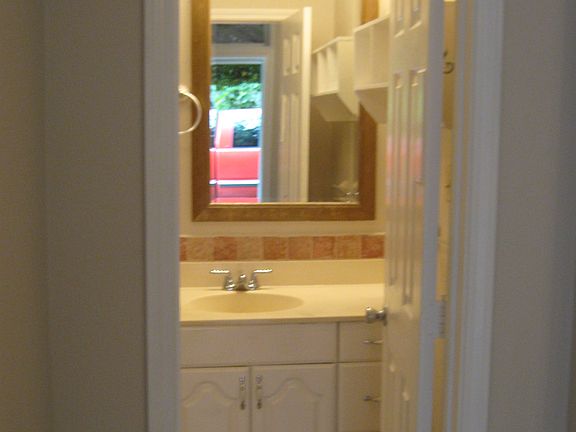 3rd image of 2101 Esplanade Ave APT D