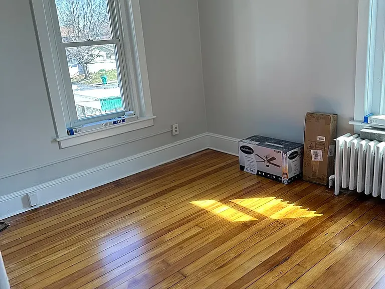 1030 Linden St #2 — Photo 8