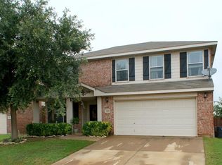 612 Condor Trl, Saginaw, TX 76131