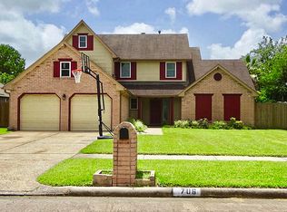706 Bayou Bend Dr, Deer Park, TX 77536