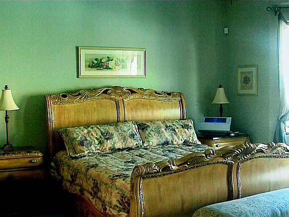 Master Bedroom w/french doors to patio