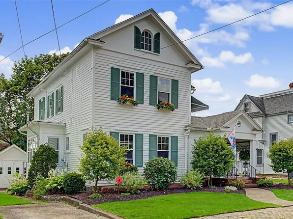 7 School St, Bradford, PA 16701