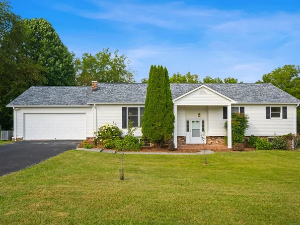 1602 Westover Dr, Blacksburg, VA 24060
