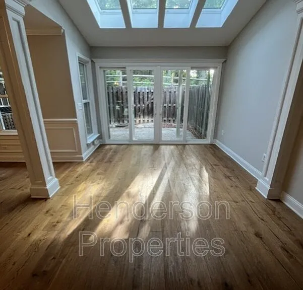 9330 Timothy Ct — Photo 5