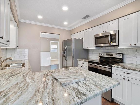 2nd image of 3197 Heather Glynn Dr