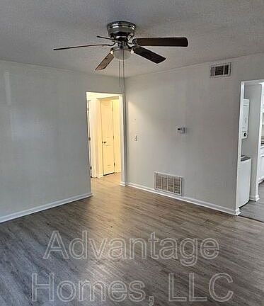 2nd image of 702 N 70th St
