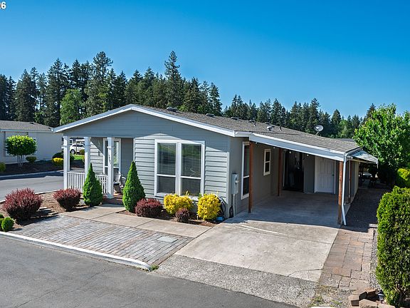 3rd image of 17794 SW Cumberland Way