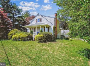 1544 Dennings Rd, New Windsor, MD 21776