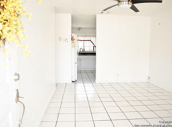 5th image of 8607 Big Knife St