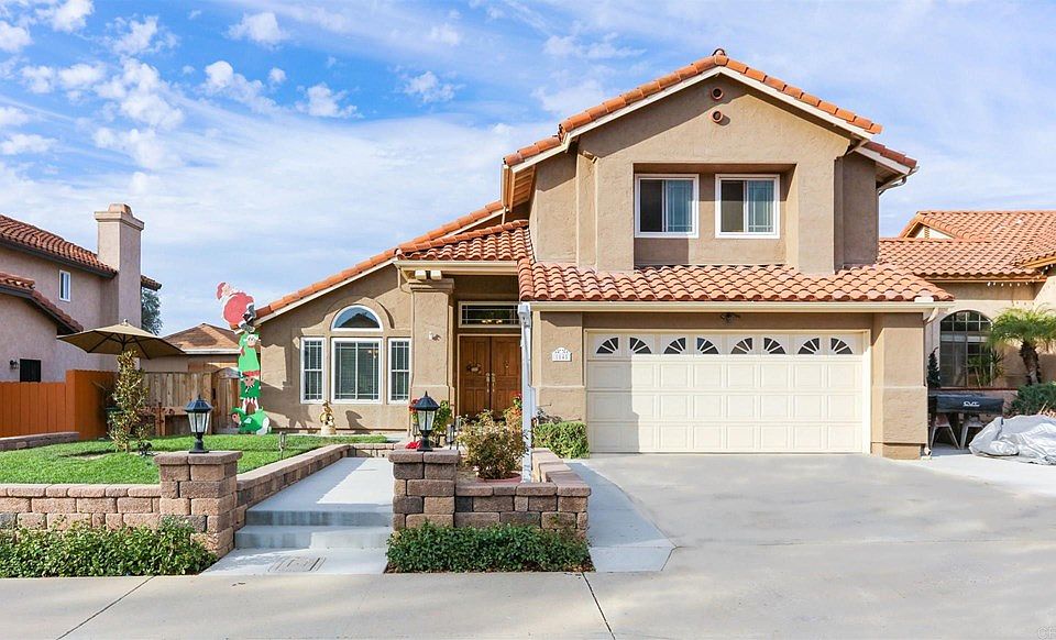 1st image of 1045 Paseo La Cresta
