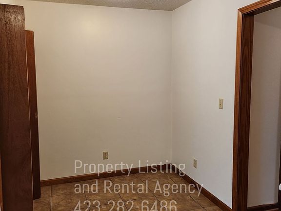 5th image of 111 Hughes Ln #3