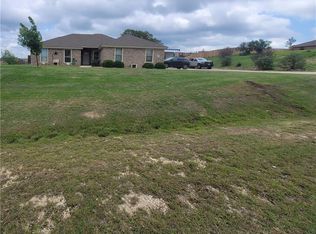 127 Coyote Cir, Kempner, TX 76539