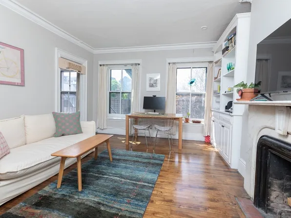 80 Mount Vernon St APT 10, Boston, MA 02108
